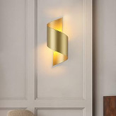 طلایی اکرولیک